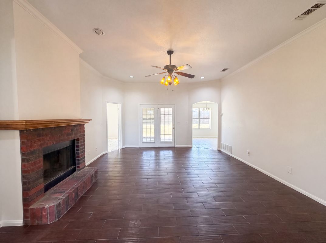 Property photo 3 of 507 Abu Bakar Dr