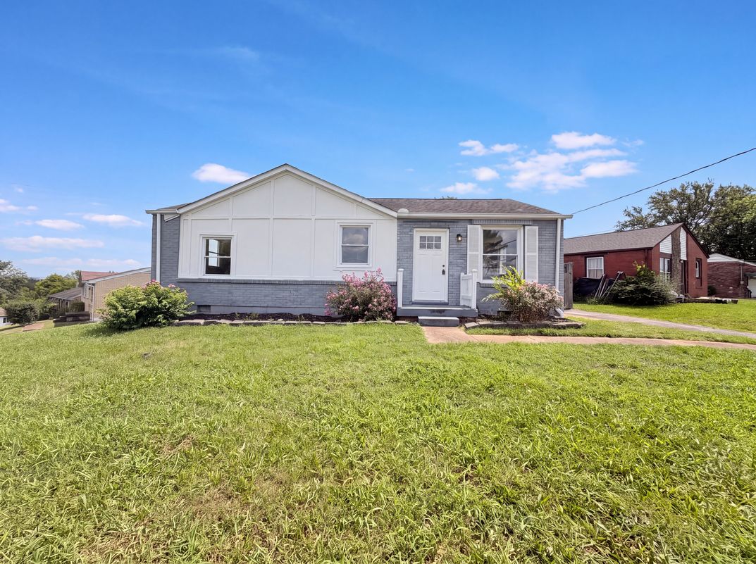 Property photo 1 of 1447 Snell Blvd