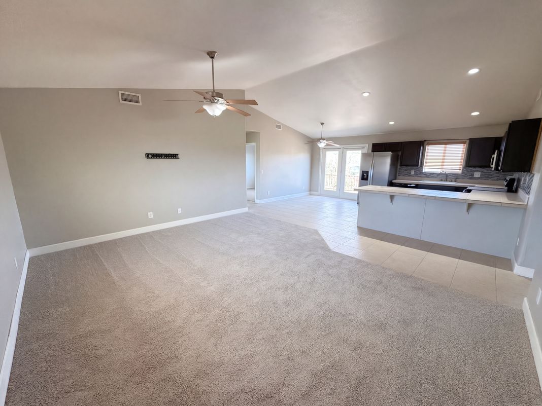 Property photo 3 of 20186 E Cedar Canyon Dr