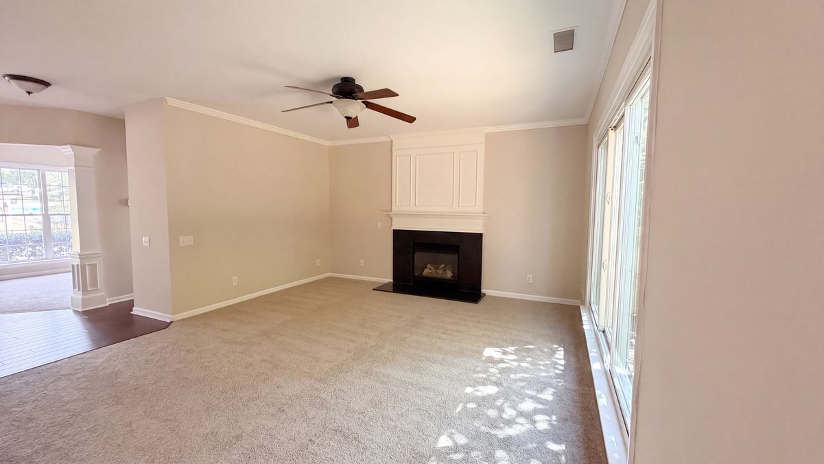 Property photo 3 of 7744 Epping Forest Dr