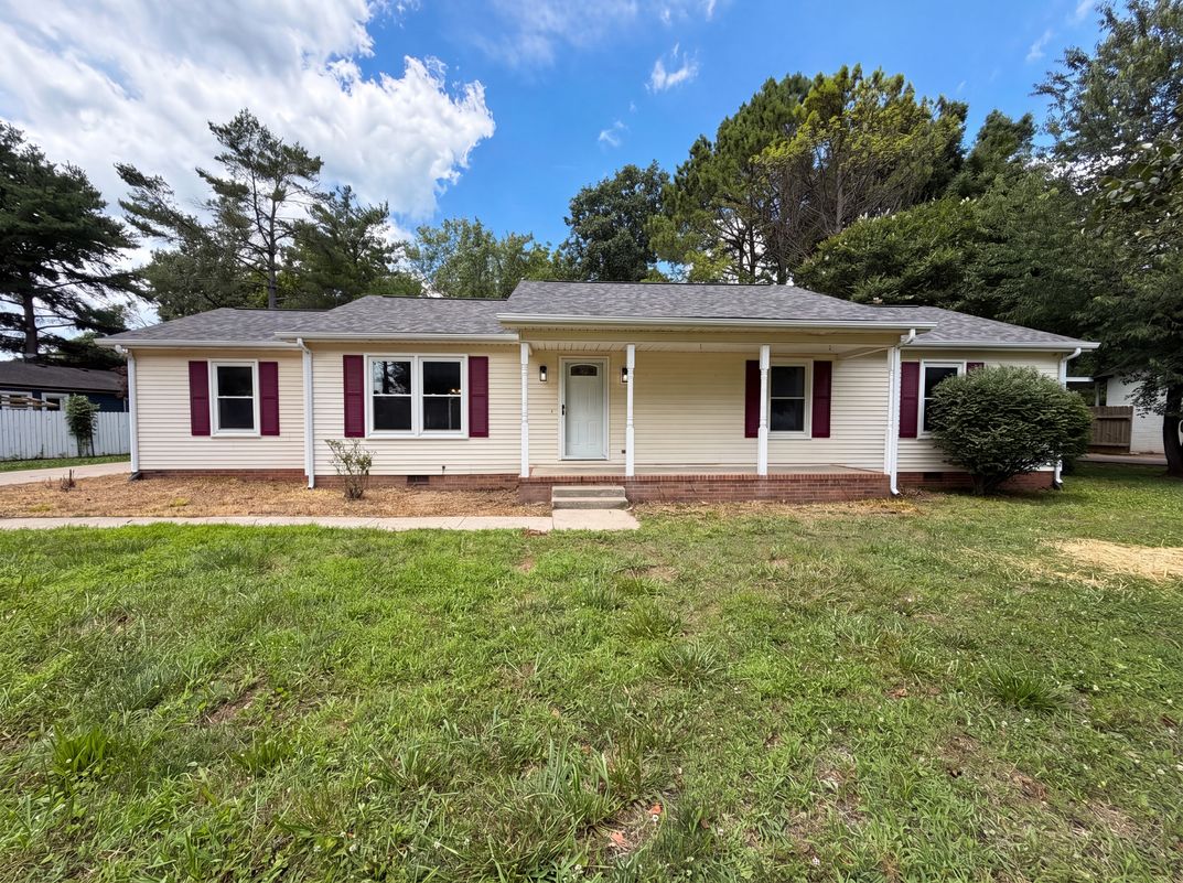 Property photo 1 of 4023 Cavalier Dr