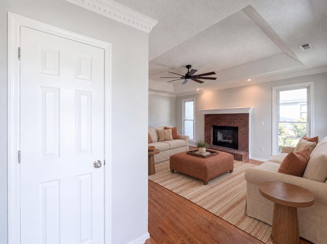 Property photo 3 of 153 Courtney Oak Dr