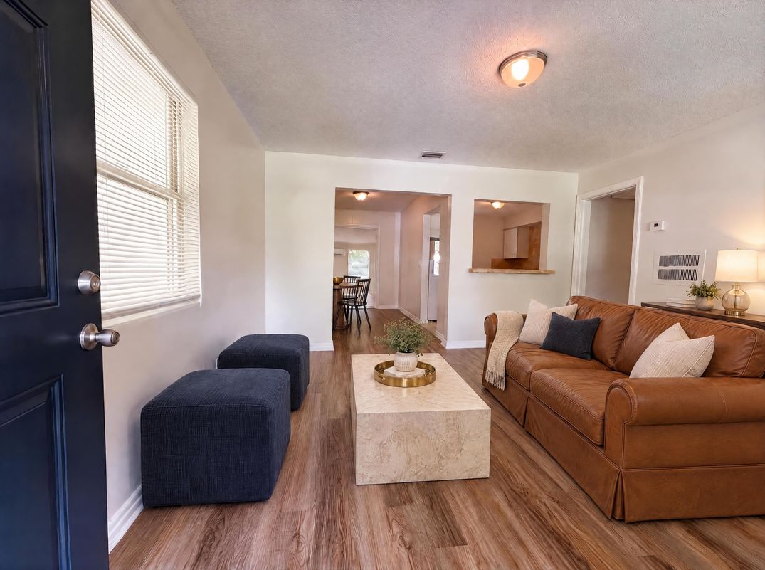 Property photo 3 of 3740 Ballejo Ct W