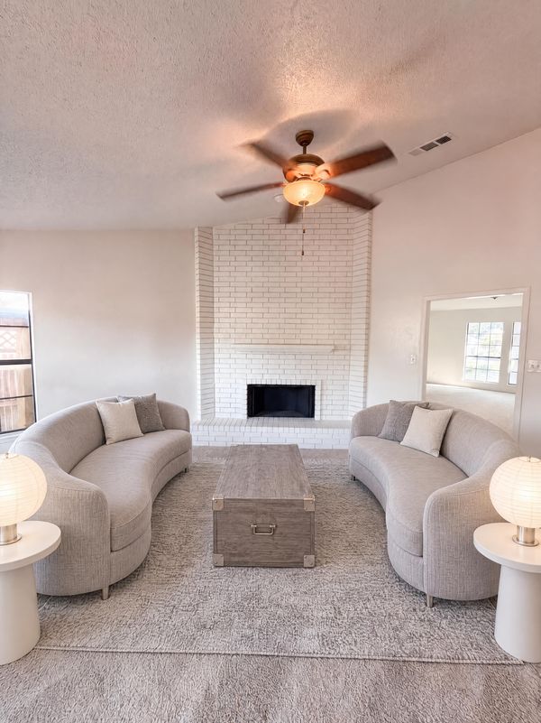 Property photo 3 of 4636 Archer Dr