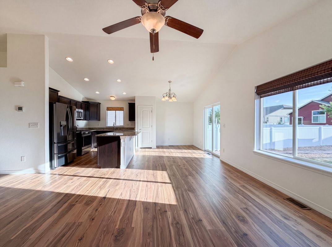 Photo 29 of 47 of 2403 Tabor St, Berthoud, CO