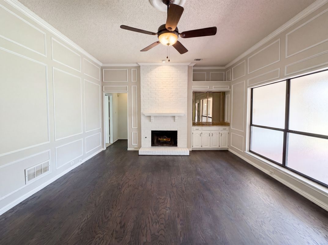 Property photo 3 of 6712 Coach House Ln