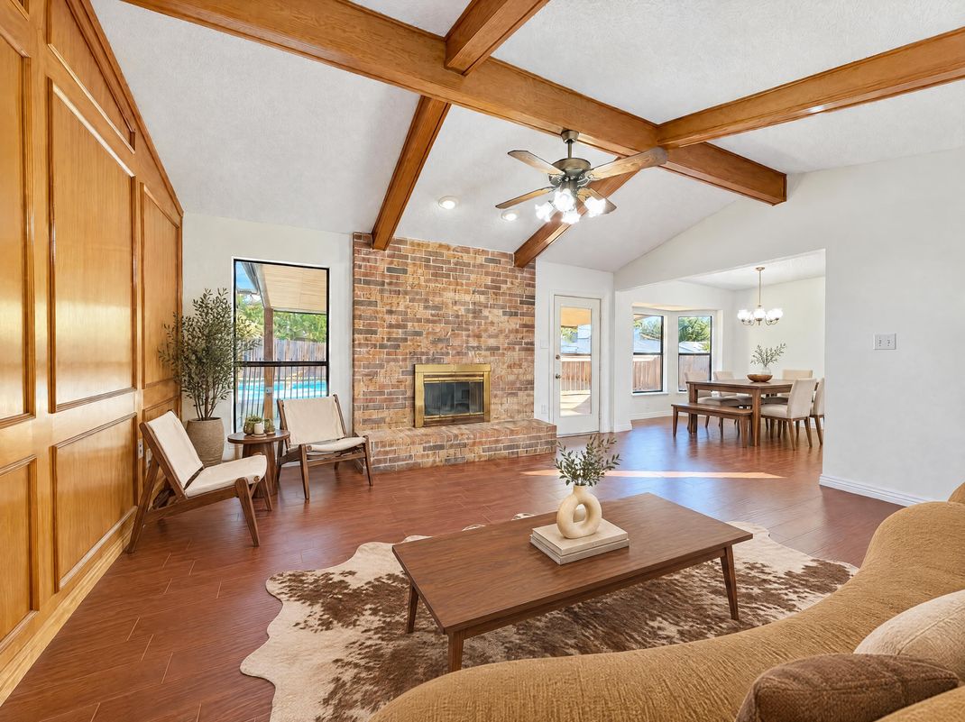 Property photo 3 of 935 Thistle Ridge Ln