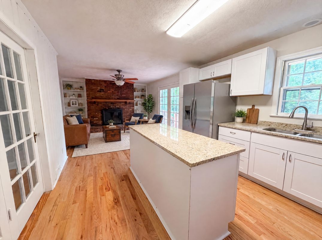 Property photo 3 of 5148 Clearview Dr