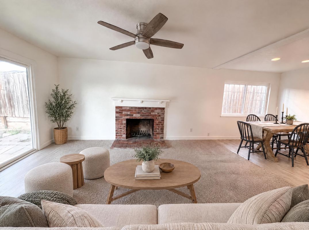 Property photo 3 of 6840 Oaklawn Way
