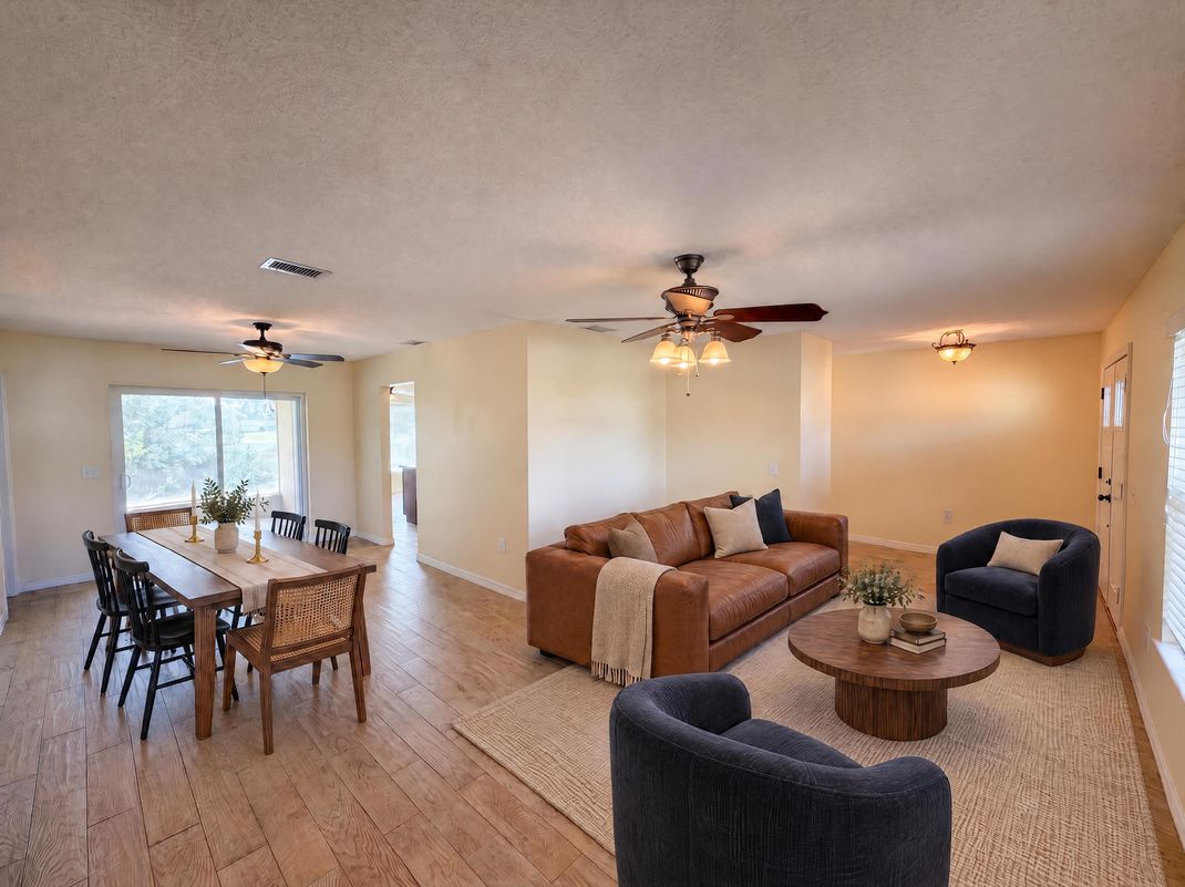 Property photo 3 of 4573 Bayridge Ct