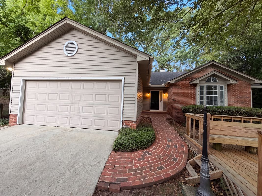Property photo 1 of 13 Stanford Ridge Ct