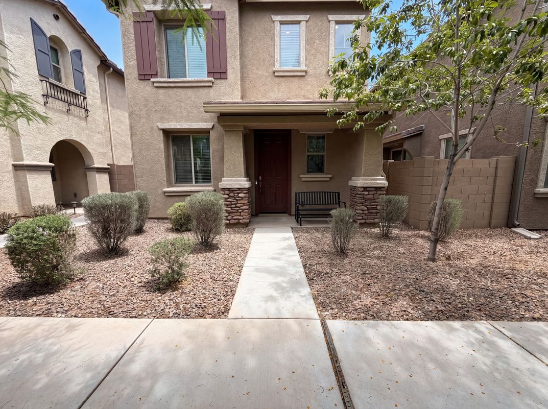 5728 W Raymond St Phoenix AZ 85043