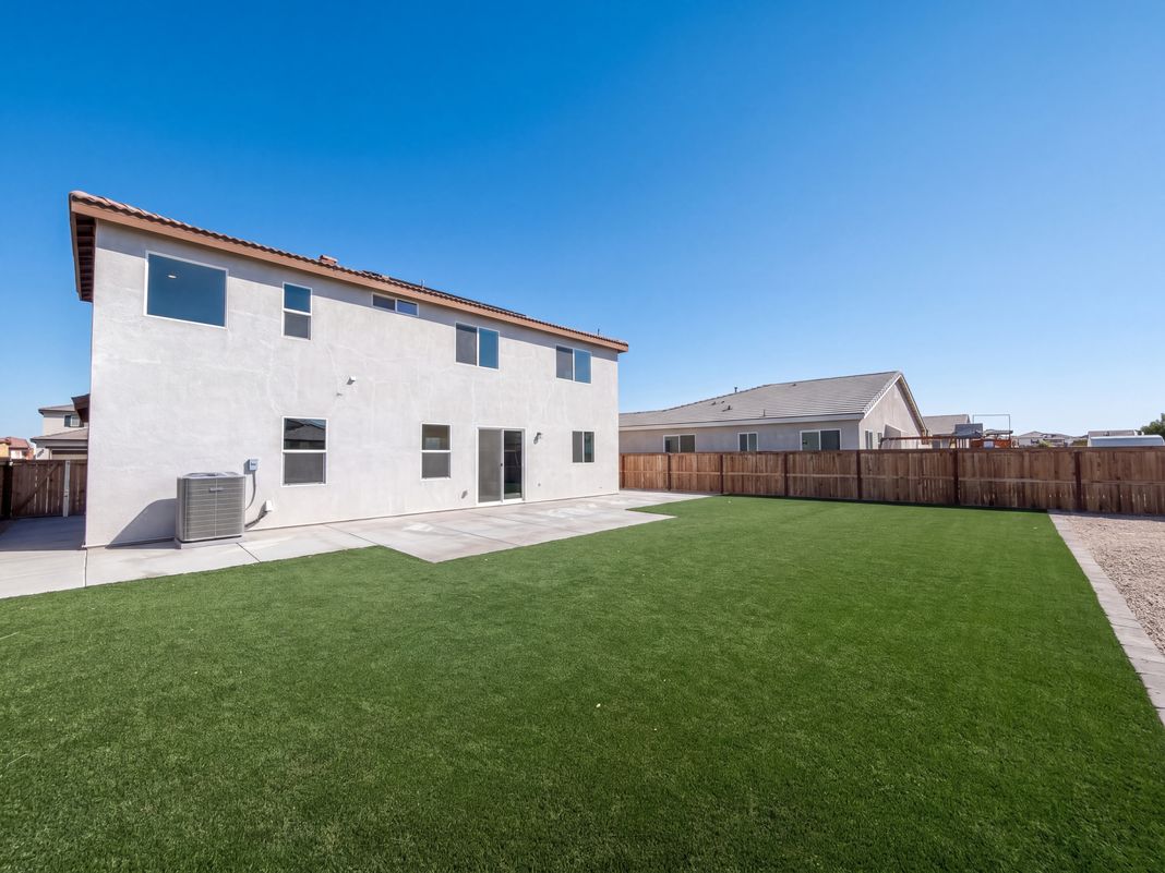 Property photo 2 of 3019 Desert Cloud Ave