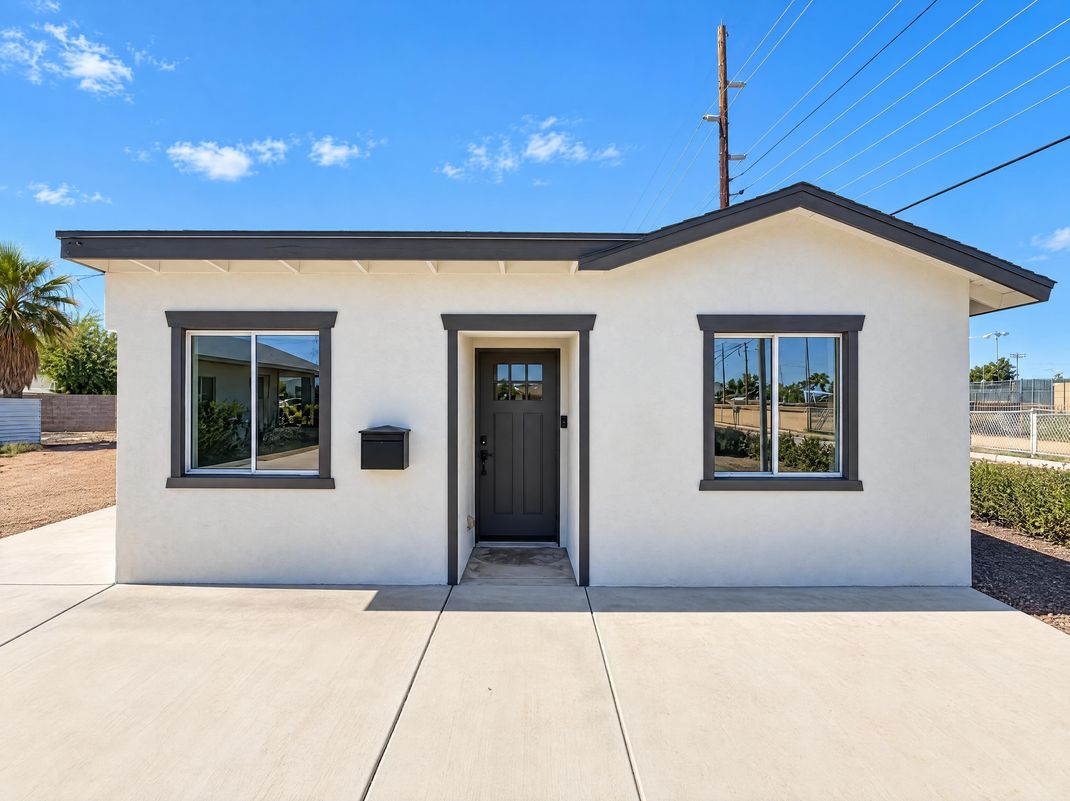 Property photo 1 of 1131 E Virginia Ave