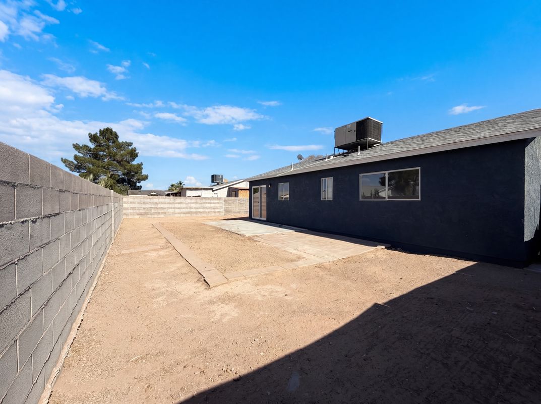 Photo 38 of 44 of 4018 Shady Oak Dr, Las Vegas, NV