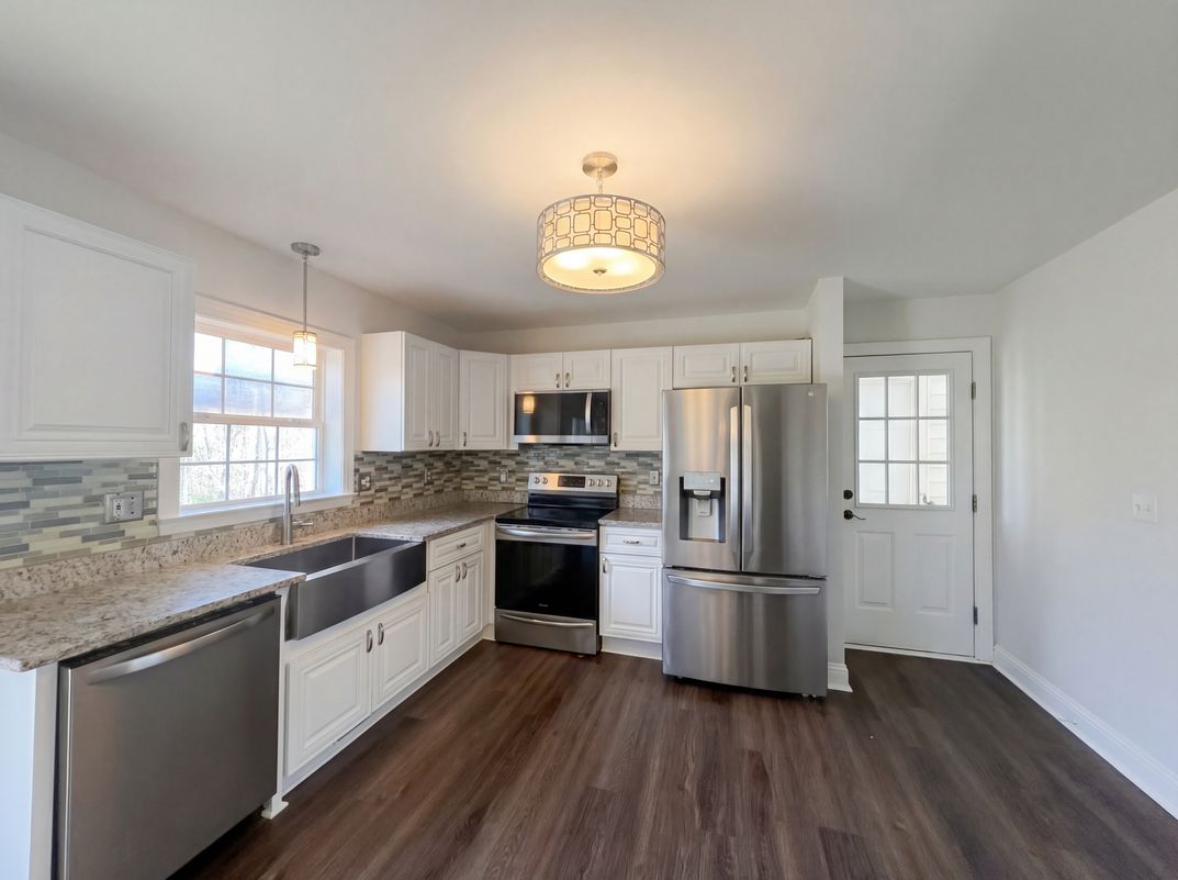Property photo 2 of 1710 Oak Park Ct