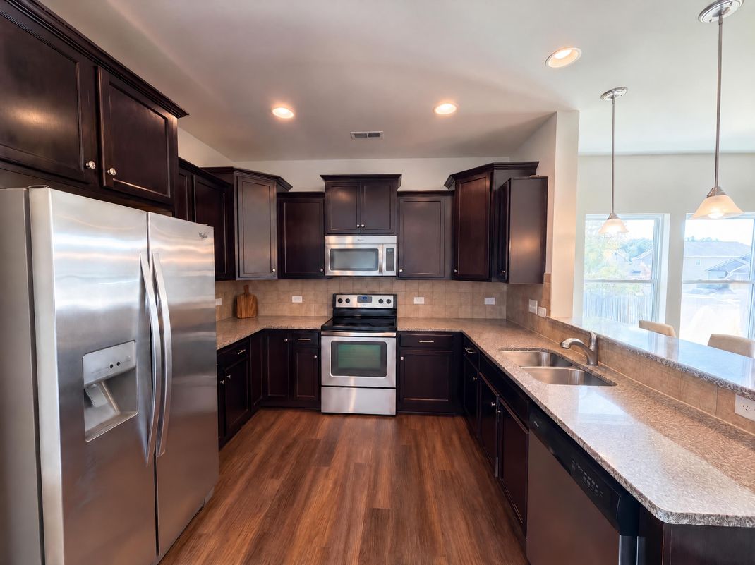 Property photo 2 of 5043 Haven Lodge Rd