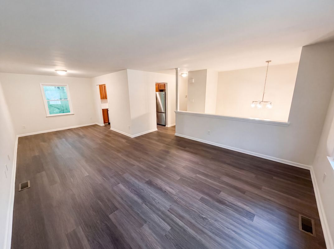 Property photo 3 of 6409 Tivoli Ct