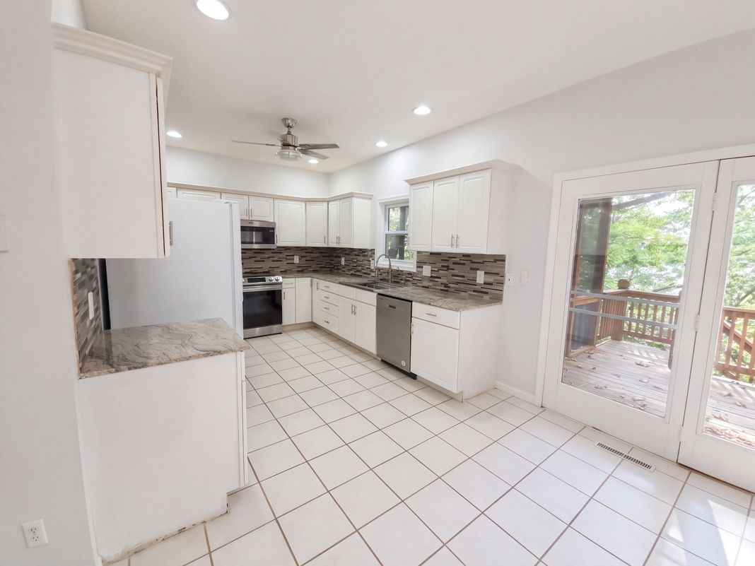 Property photo 2 of 67 Keywest Ct