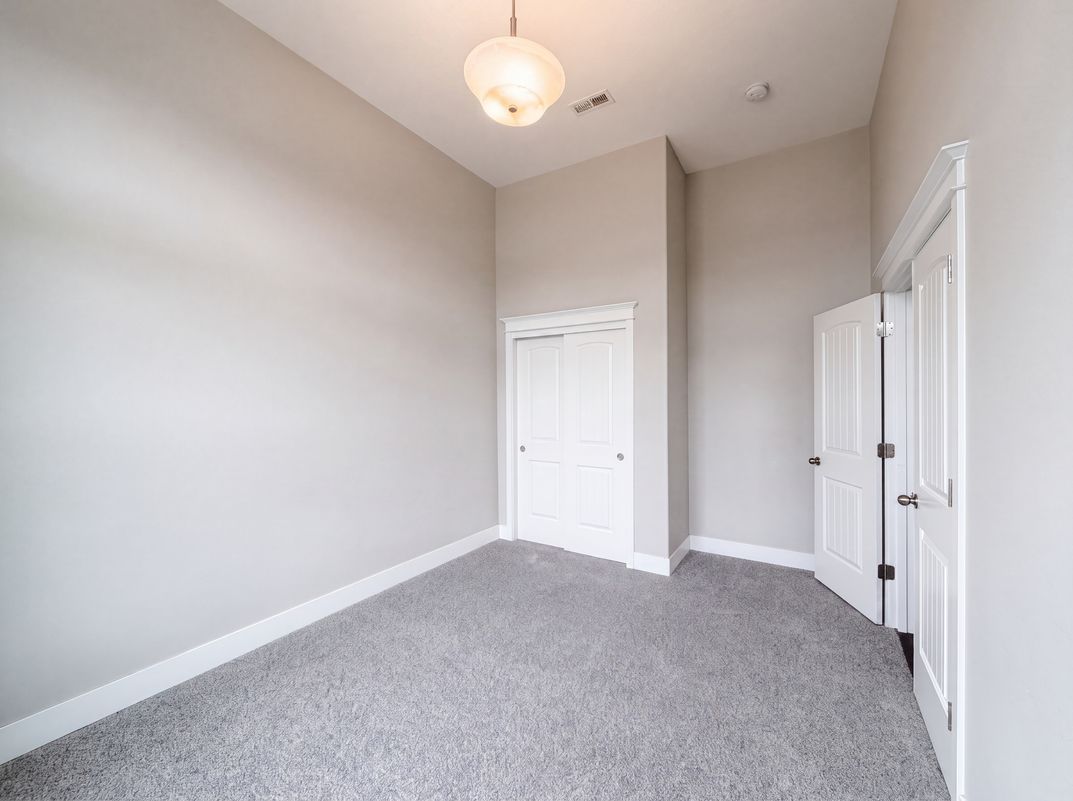 Photo 19 of 26 of 2958 SW Redmond Hill Rd, McMinnville, OR