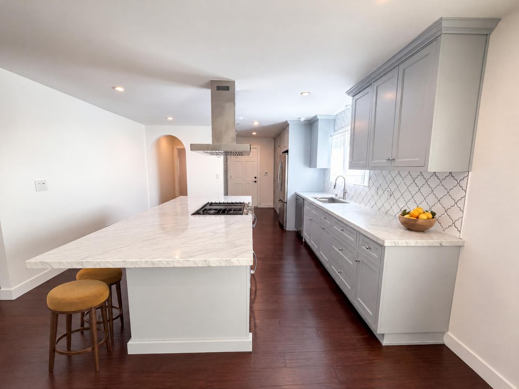 Property photo 2 of 1110 Queen Anne Pl