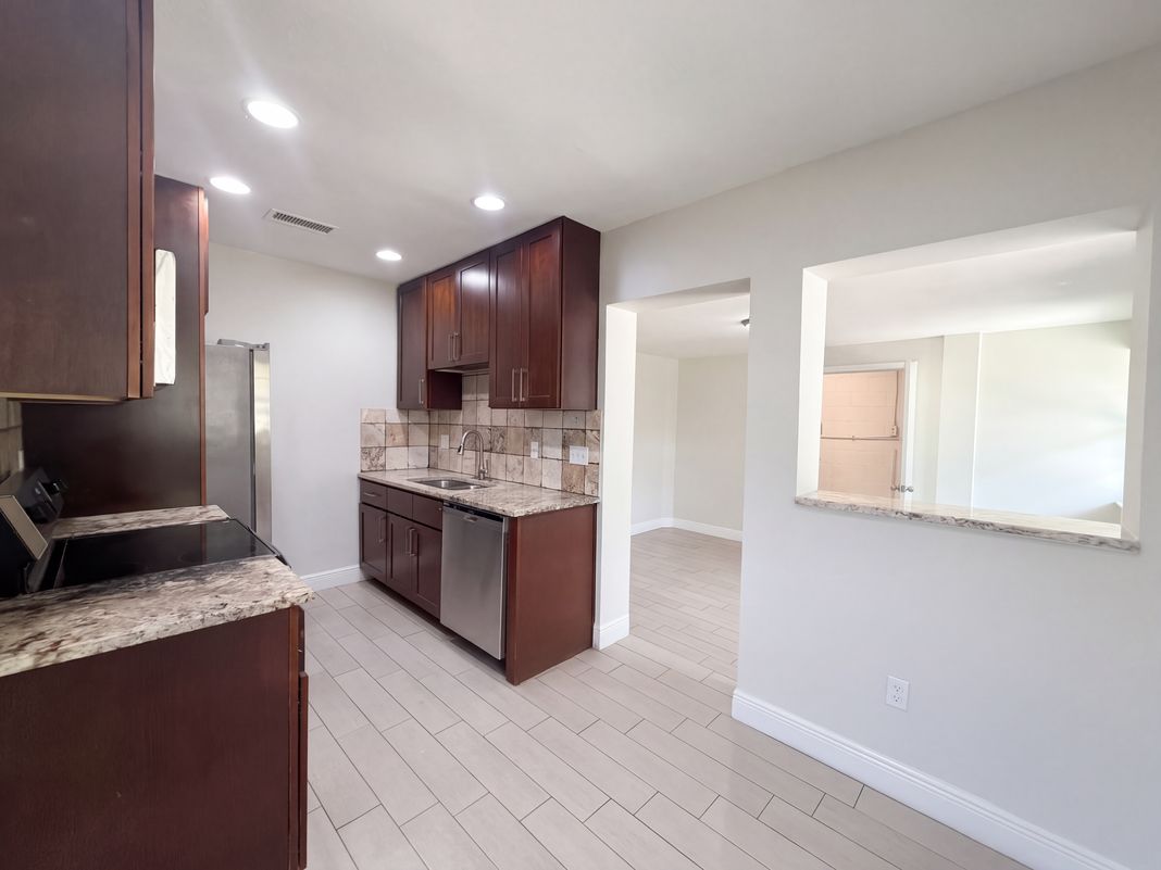 Property photo 2 of 1610 Stevensons Dr