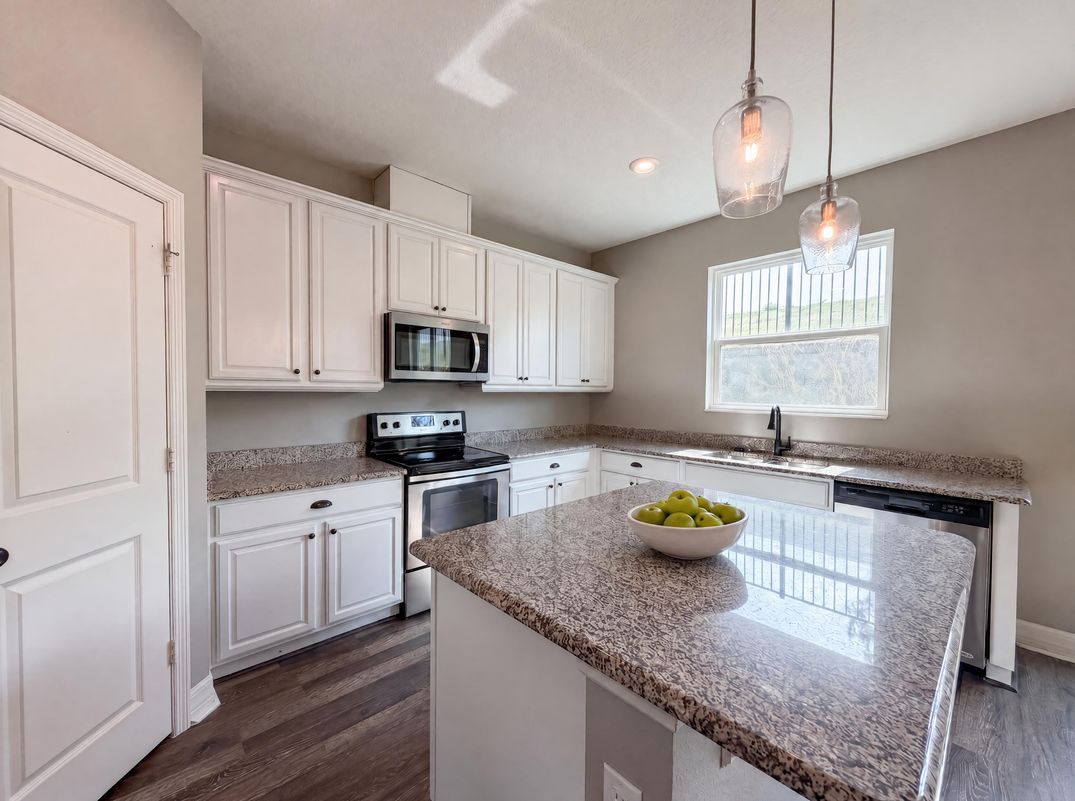 Property photo 2 of 10029 Weathers Loop