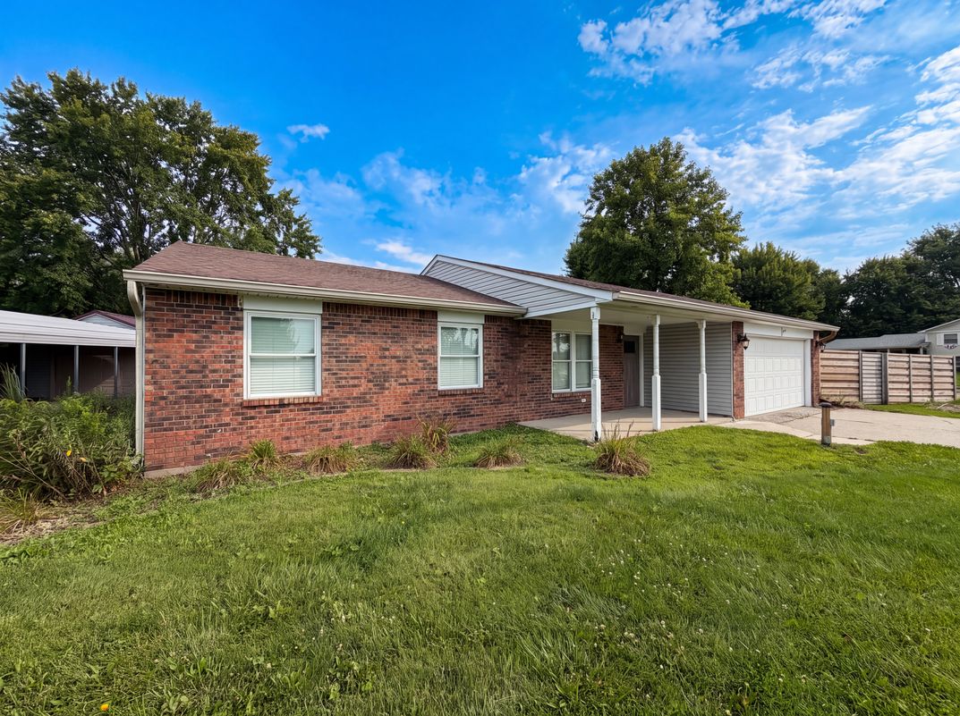 Property photo 1 of 7938 Inverness Dr