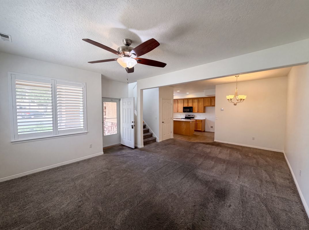 Property photo 3 of 6943 W Bamburgh Way