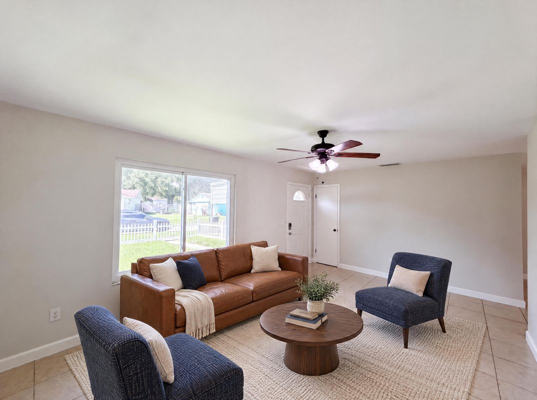 Property photo 3 of 7233 W Thomas Jefferson Cir W