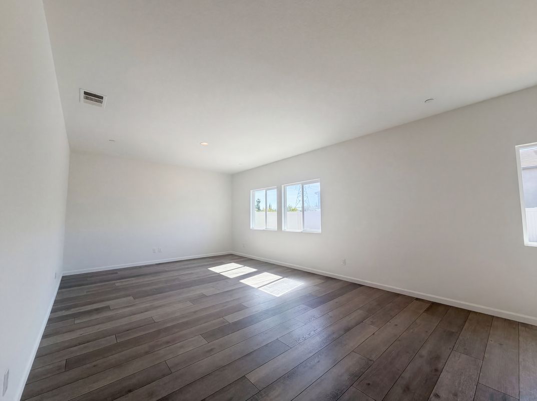 Property photo 3 of 1176 Willow Hill Ave