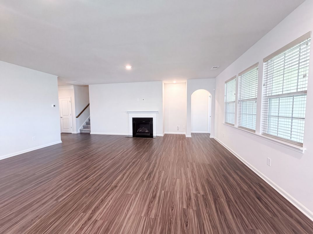 Property photo 3 of 190 Abersham Dr