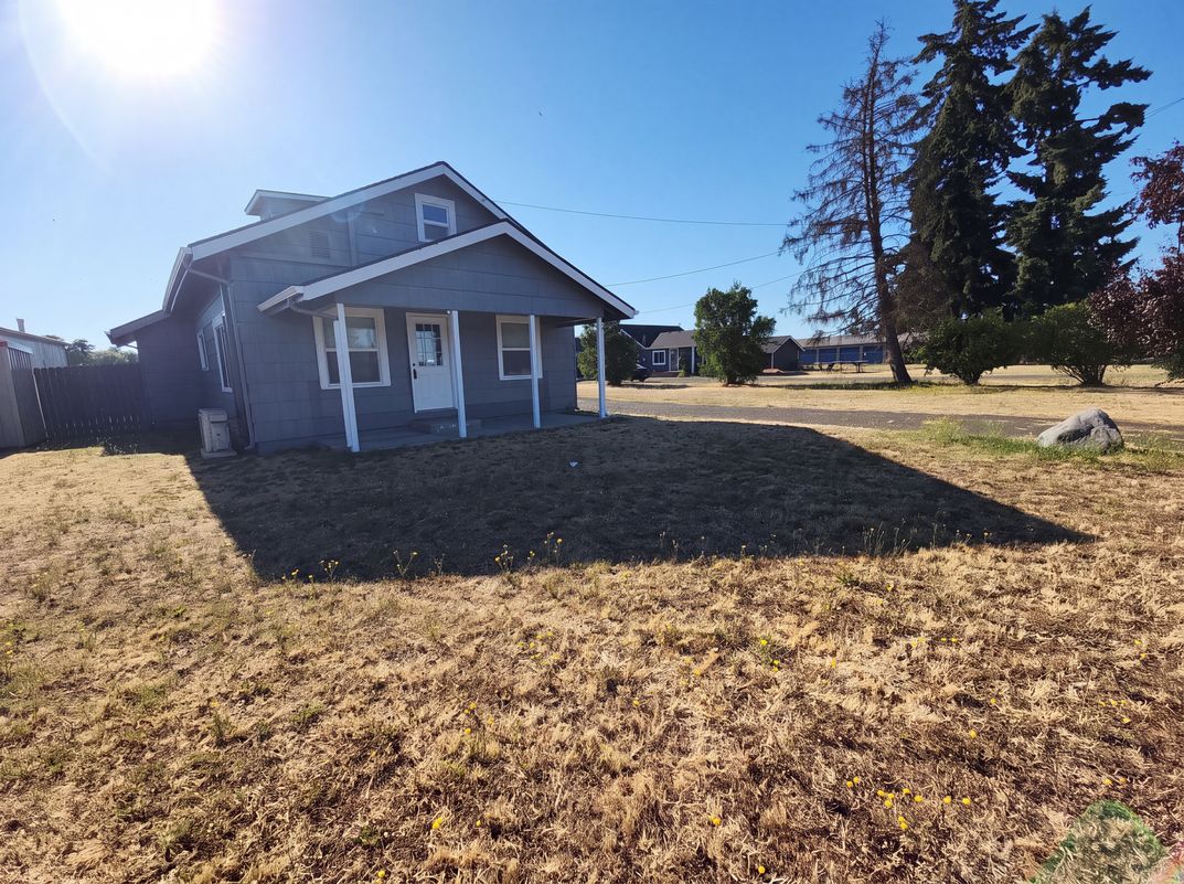 Property photo 1 of 93291 Prairie Rd