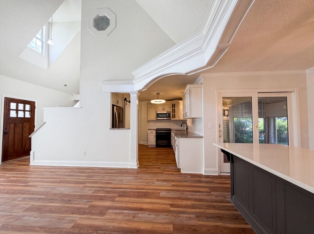 Property photo 3 of 105 Jefferson Forest Ct