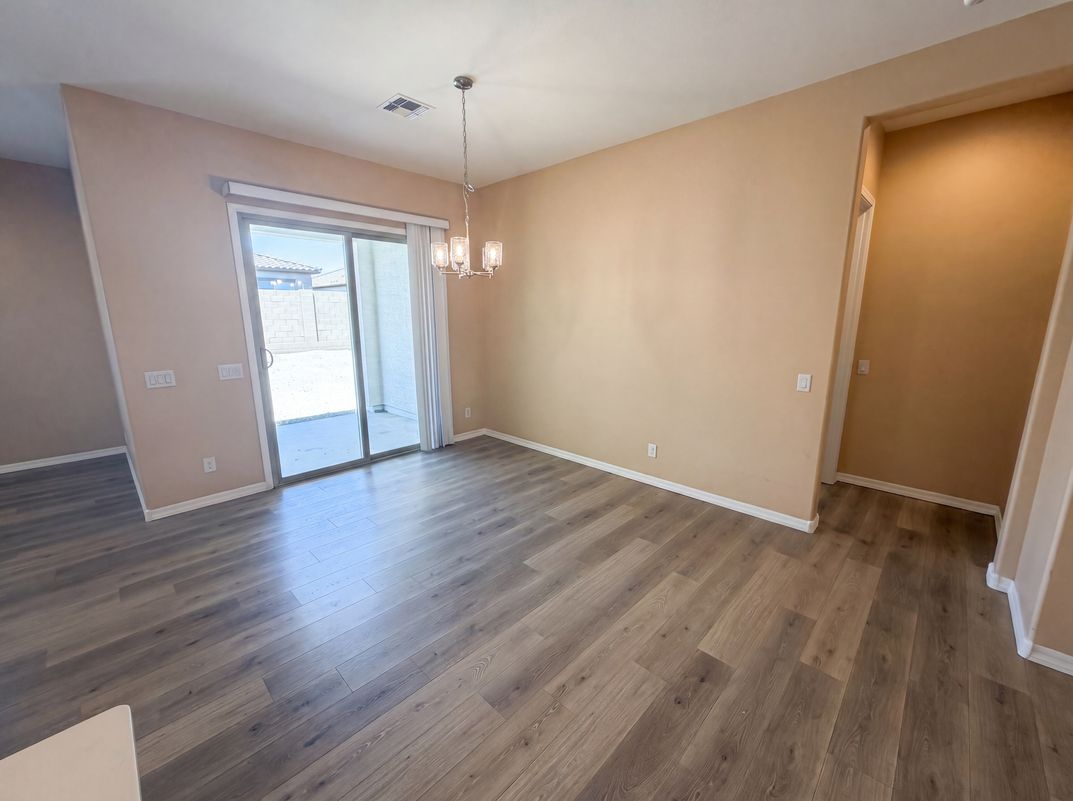 Photo 6 of 37 of 19562 W Wilshire Ave, Buckeye, AZ
