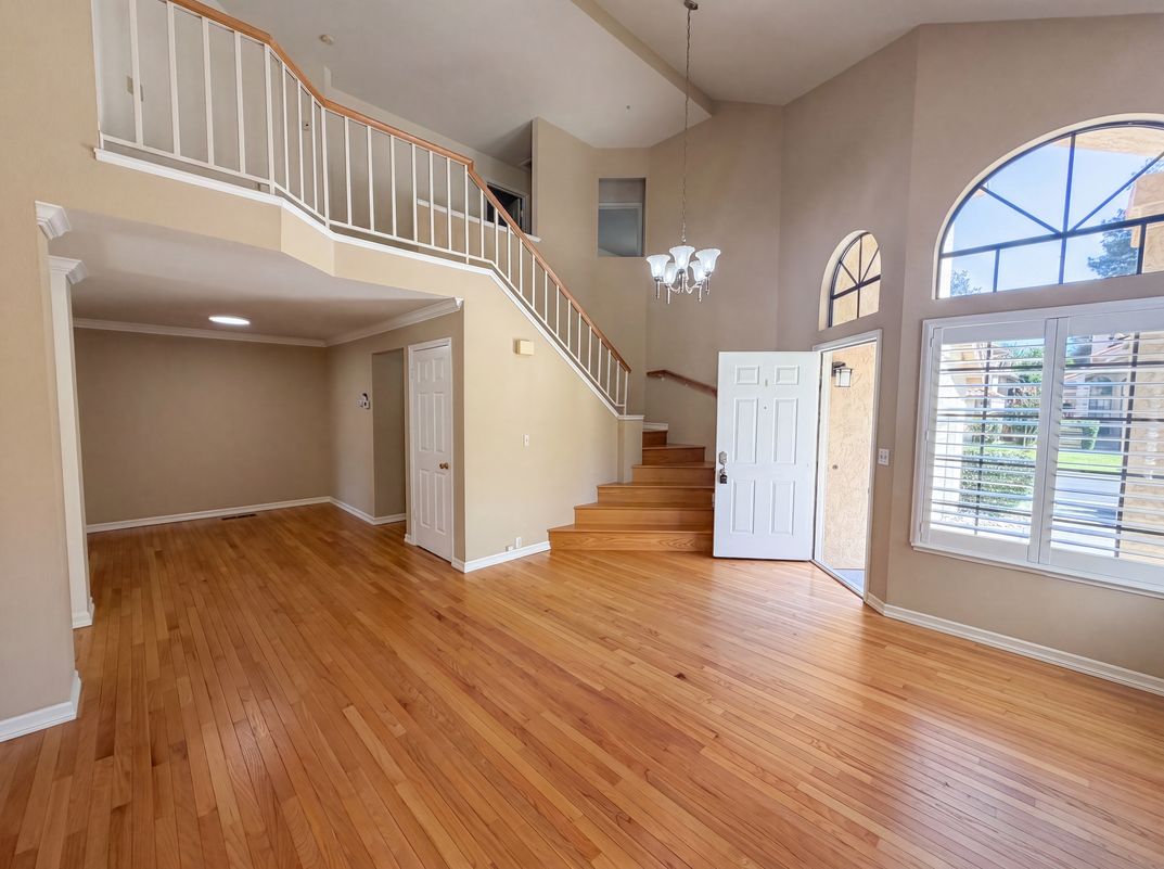 Property photo 3 of 4811 Kimberley Cmn