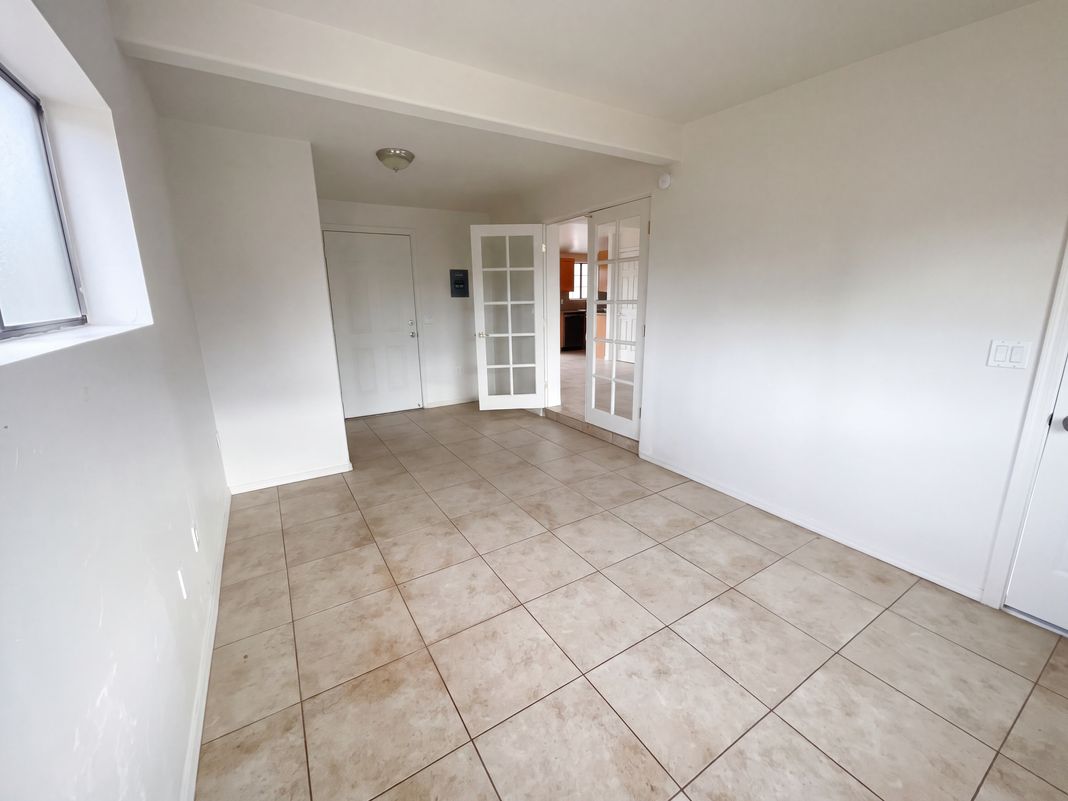 Property photo 3 of 4545 S Dogwood Ave