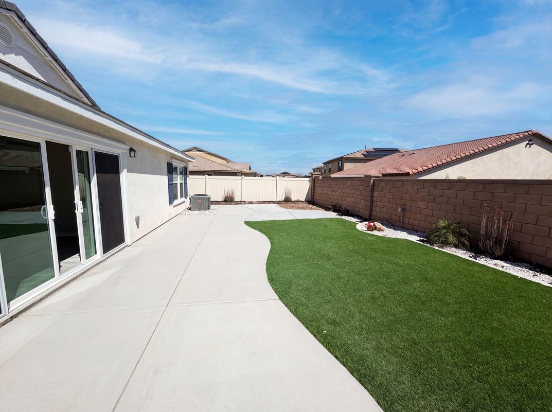 Photo 5 of 23 of 26666 Dash Dr, Menifee, CA