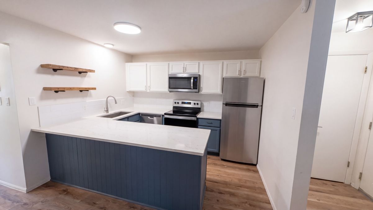 Property photo 2 of 412 S Main St # 2B3