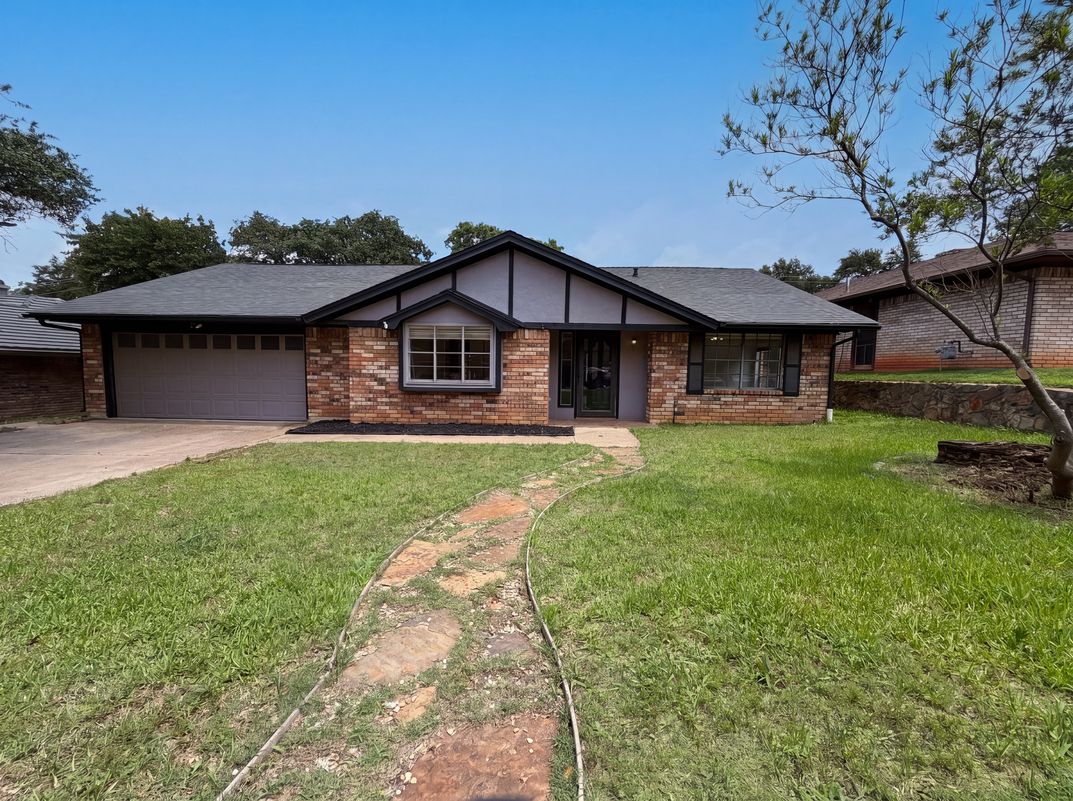 Property photo 1 of 5719 Stage Line Dr