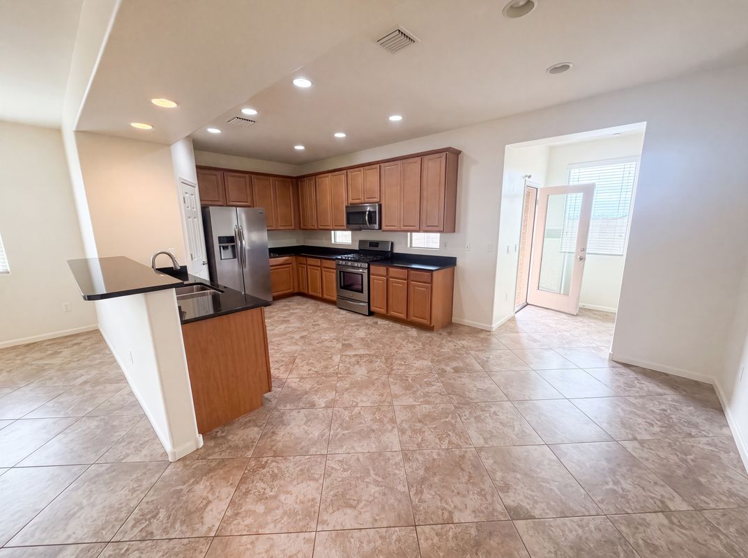 Property photo 2 of 11339 E Glowing Sunset Dr