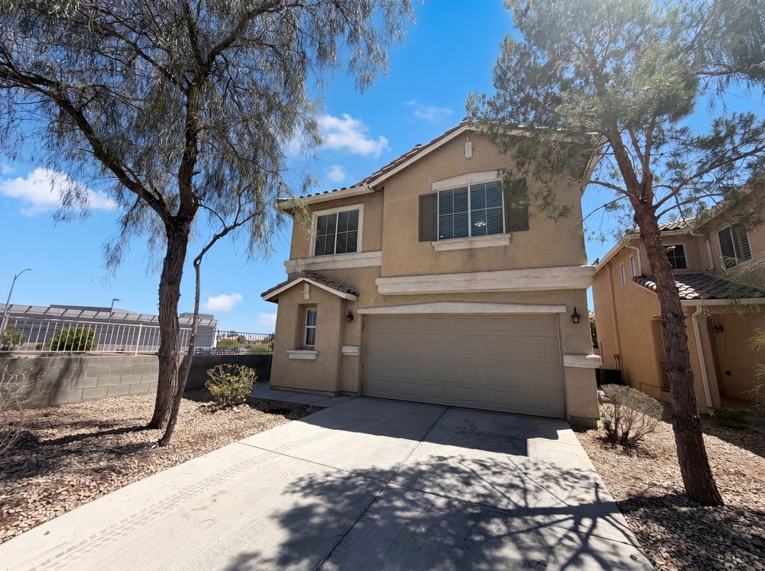 Property photo 1 of 10506 Yuha Desert Ct