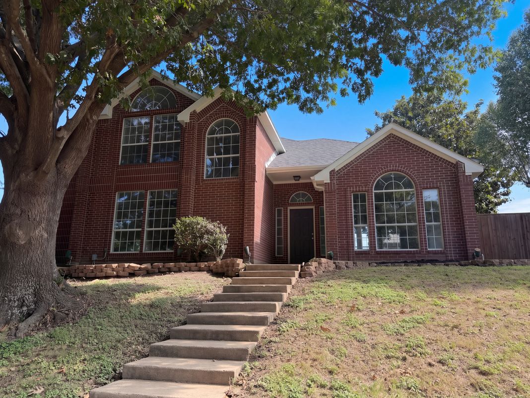 Property photo 1 of 708 Fall Wheat Dr