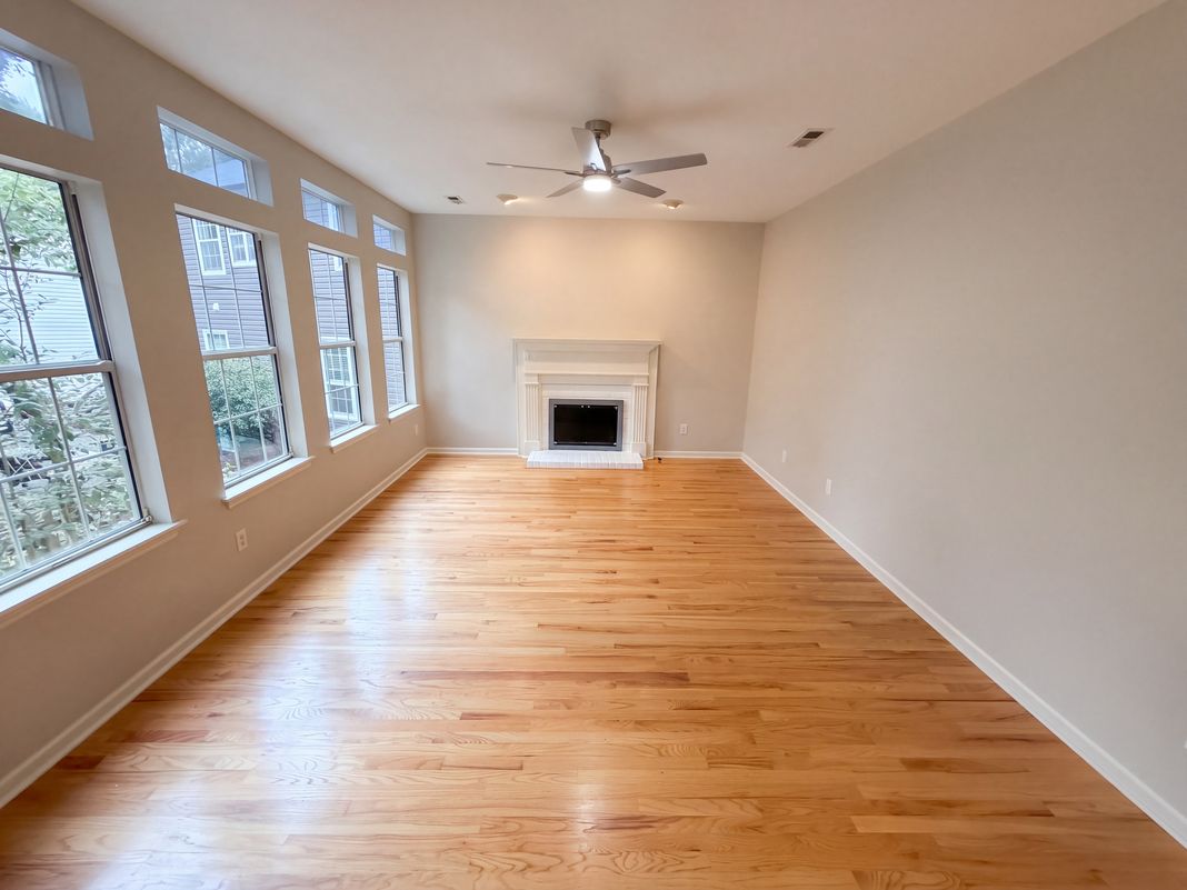Property photo 3 of 6306 Oxwynn Ln