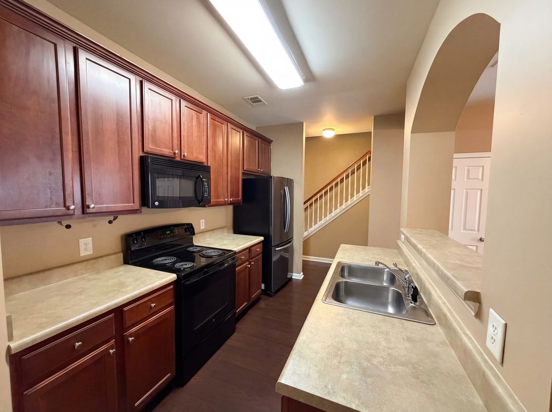 Property photo 2 of 1205 Mistyhaynes Way