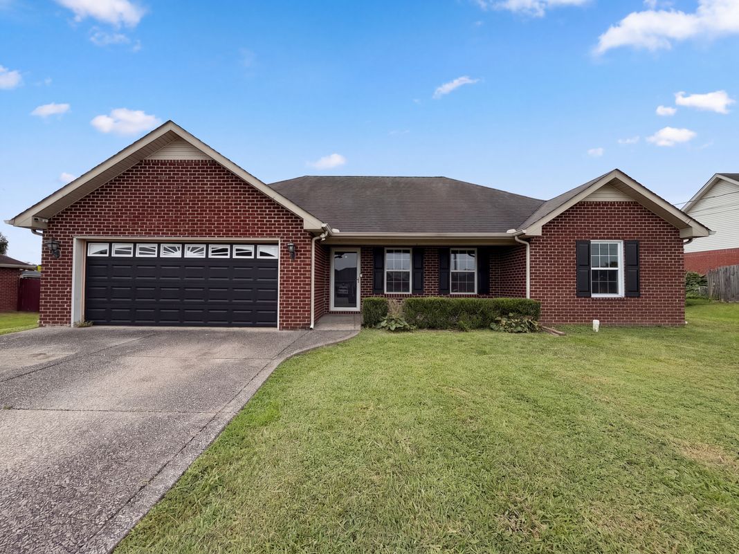 Property photo 1 of 8018 Valencia Dr