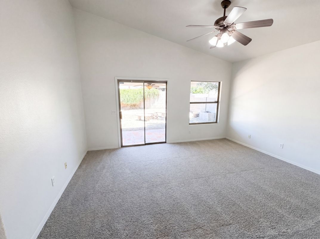 Photo 8 of 28 of 8271 N 112th Ave, Peoria, AZ