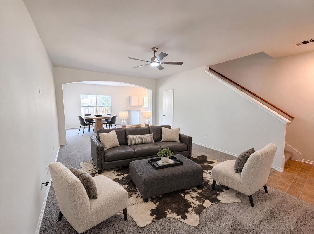 Property photo 3 of 710 Encanto Dr