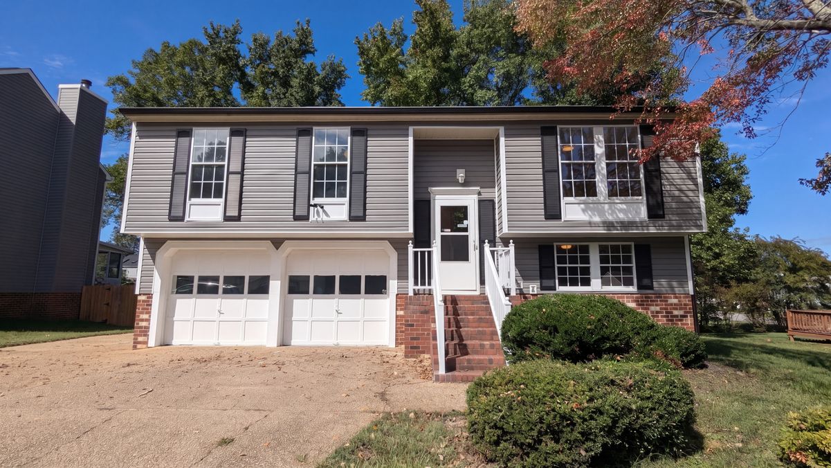 Property photo 1 of 2832 Eagle Trace Ter