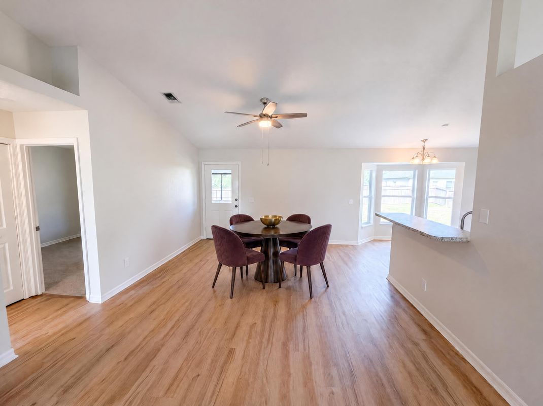 Property photo 3 of 2998 Firwood Ave SE